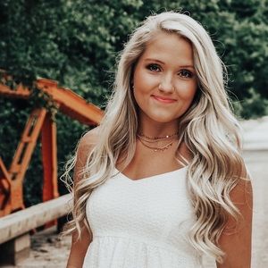 Meet your Posher, Landry